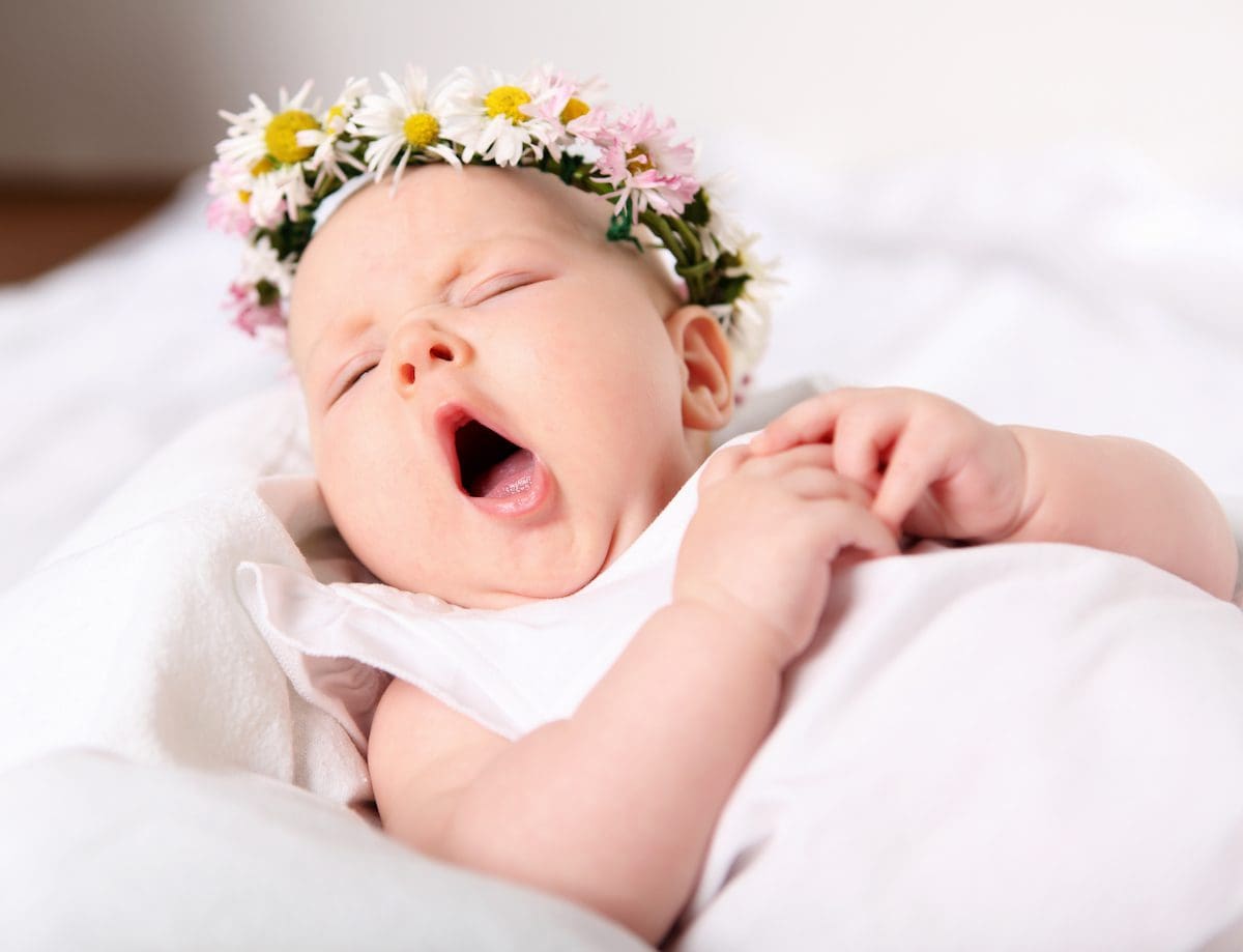 Sprookjesachtige babynamen van feeën namen tot duistere namen